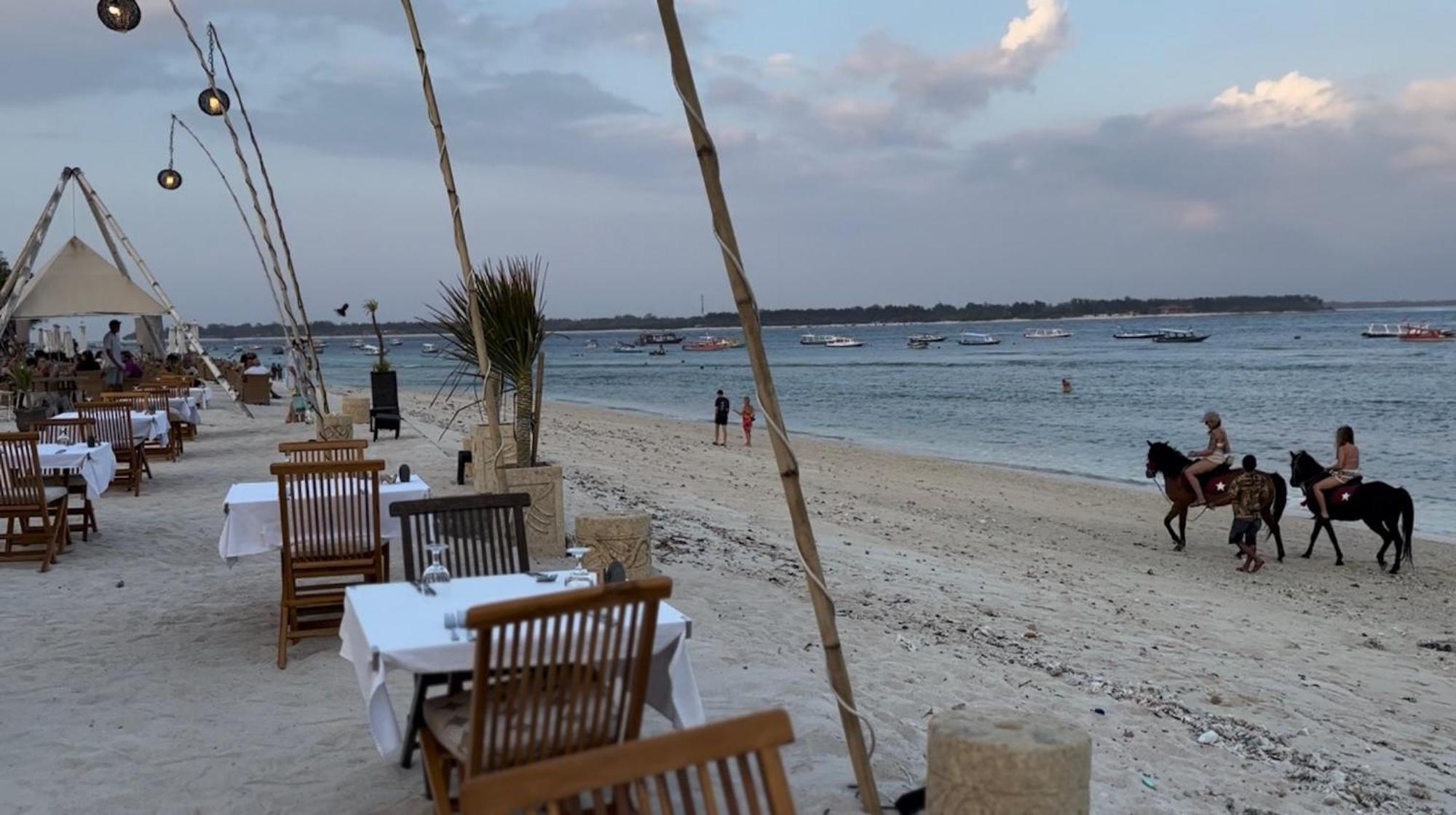 גילי טרוונגן Kokomo Resort מראה חיצוני תמונה