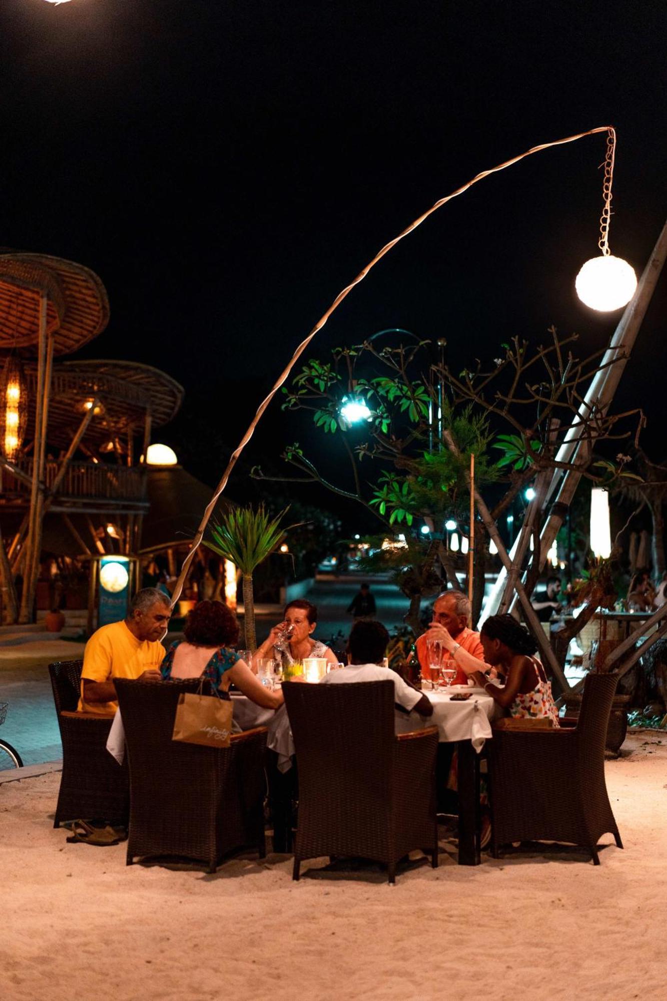 גילי טרוונגן Kokomo Resort מראה חיצוני תמונה